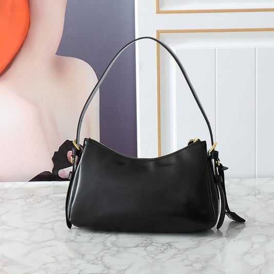 Aimée Shoulder Bag