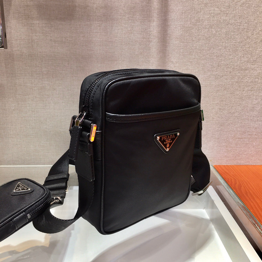 PRA Messenger Bag