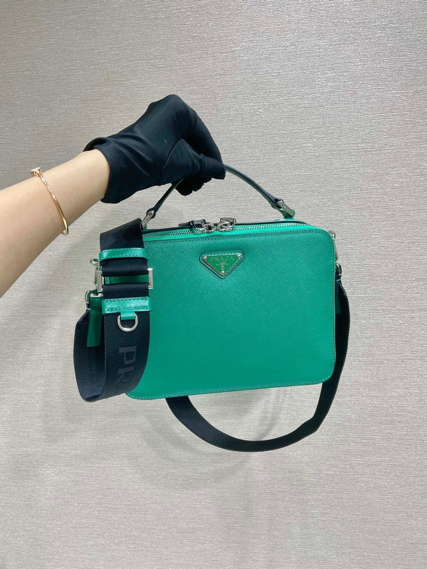 PRA Messenger Bag