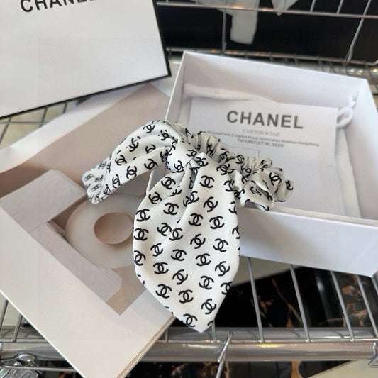 BLACK MIX WHITE MONOGRAM SILK SCRUNCHIES 432896