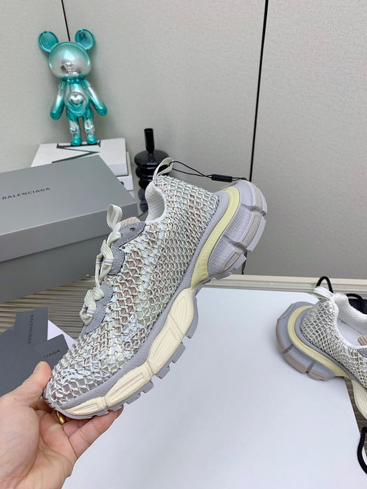 XL FISHNET SNEAKER IN GRAY AND BEIGE MESH, POLYURETHANE, POLYESTER WITH RHINESTONES