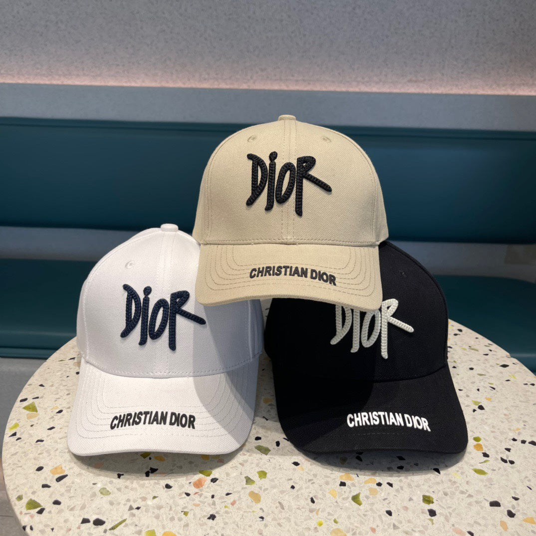 DIOR BASEBALL CAP IN BEIGE COTTON 427796