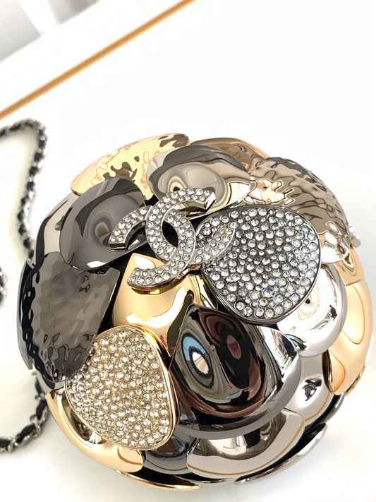EVENING BAG 9 GOLD SILVER RUTHENIUM METAL WITH CRYSTAL