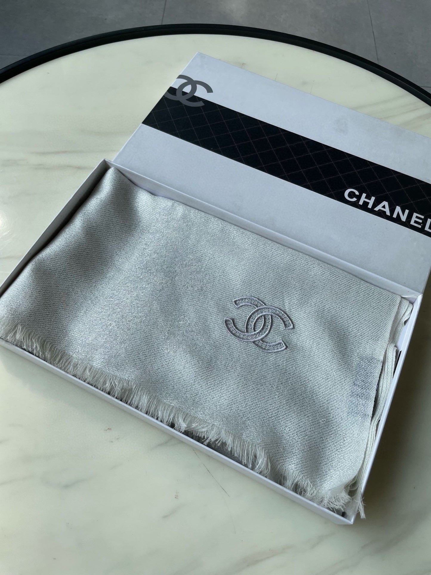 SCARF 210 CM IN IVORY WHITE CASHMERE 402210