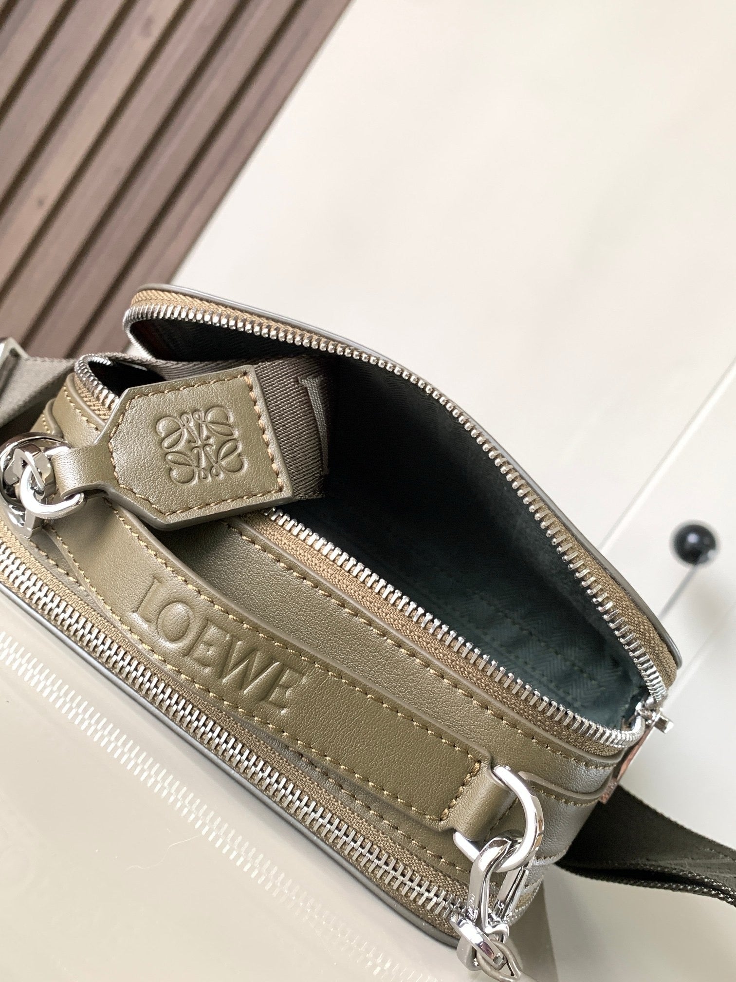 LO Messenger Bag