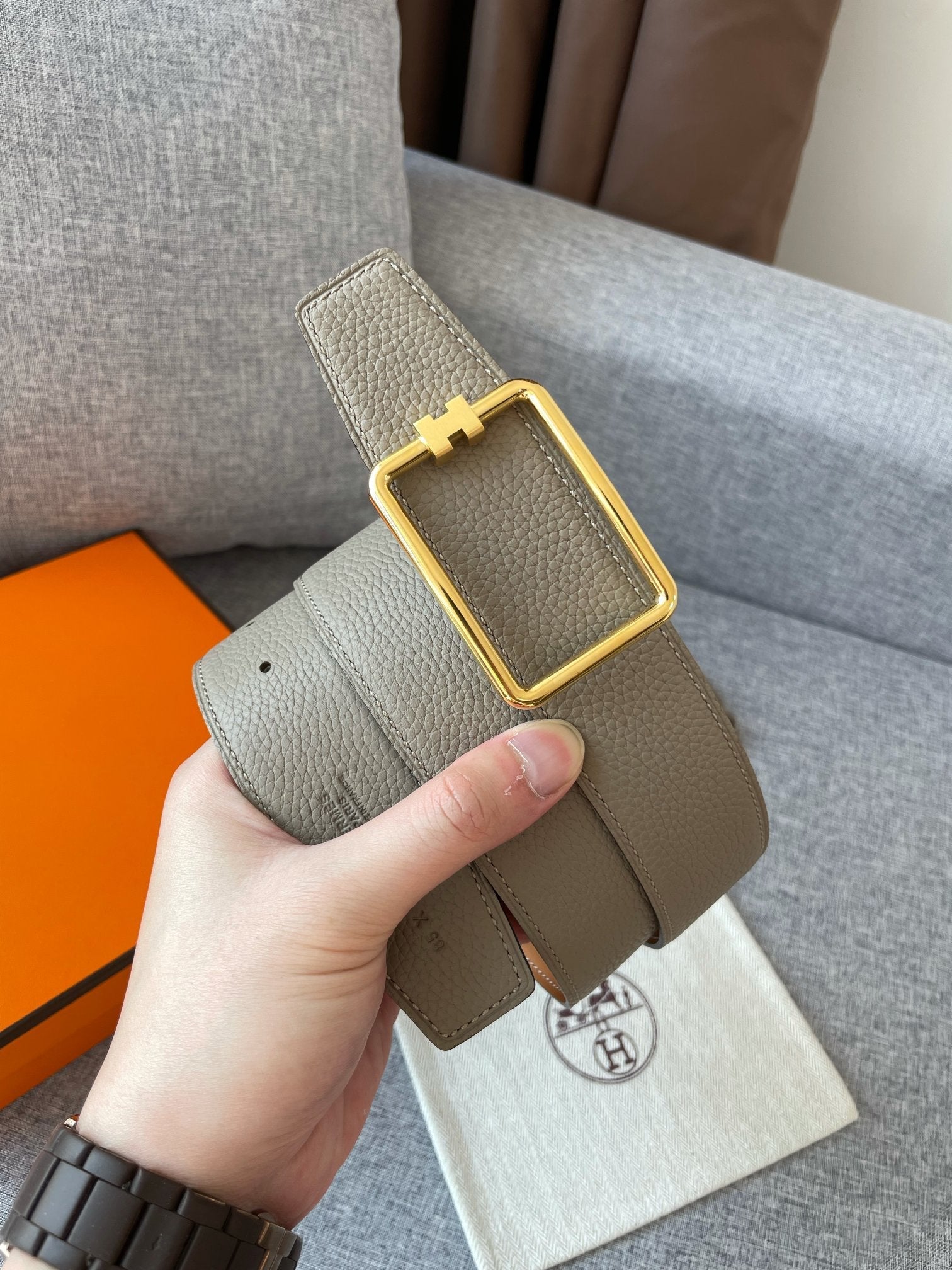 H TUBE BELT 38MM GOLD BUCKLE TIN GREY GOLD LEATHER