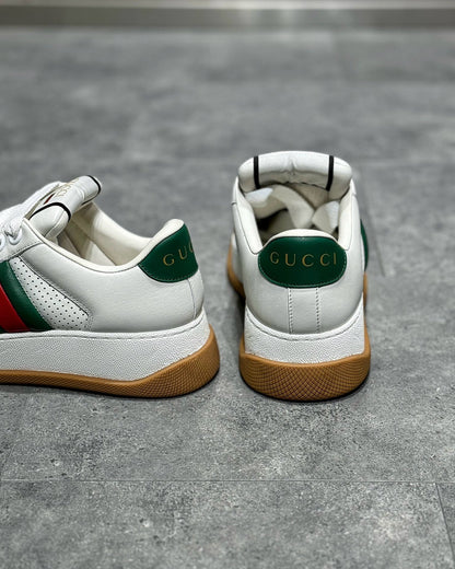 GUC Sneakers