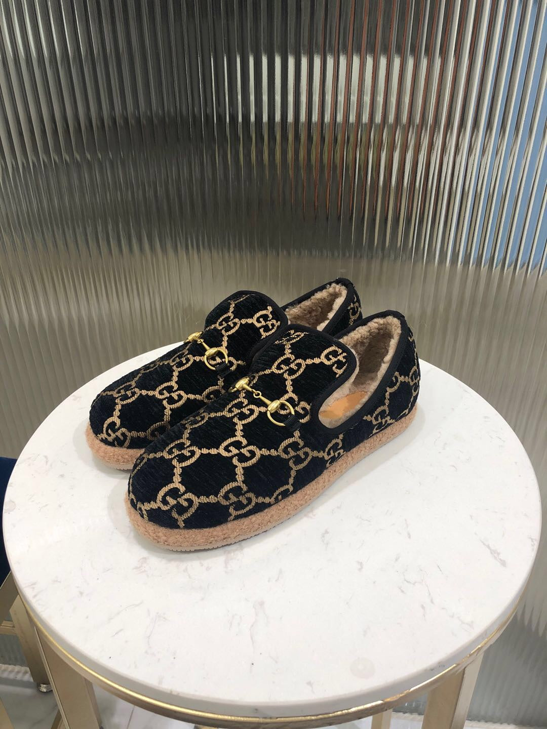 GG HORSEBIT LOAFER IN BLACK MIX YELLOW WOOL AND LAMB FUR LINING