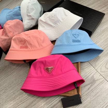 BUCKET HAT IN CERULEAN BLUE RE-NYLON 234101
