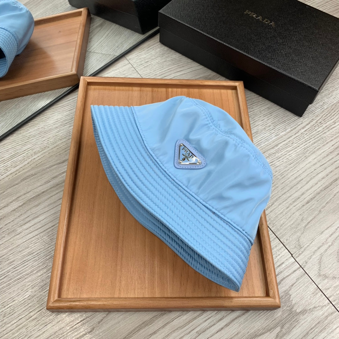 BUCKET HAT IN CERULEAN BLUE RE-NYLON 234101