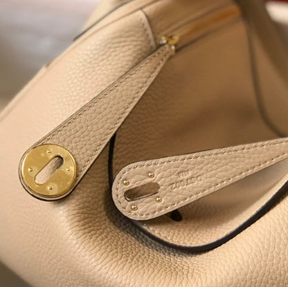 HM LINDY 30 BAG IN TAN BROWN CALFSKIN GOLD HARDWARE