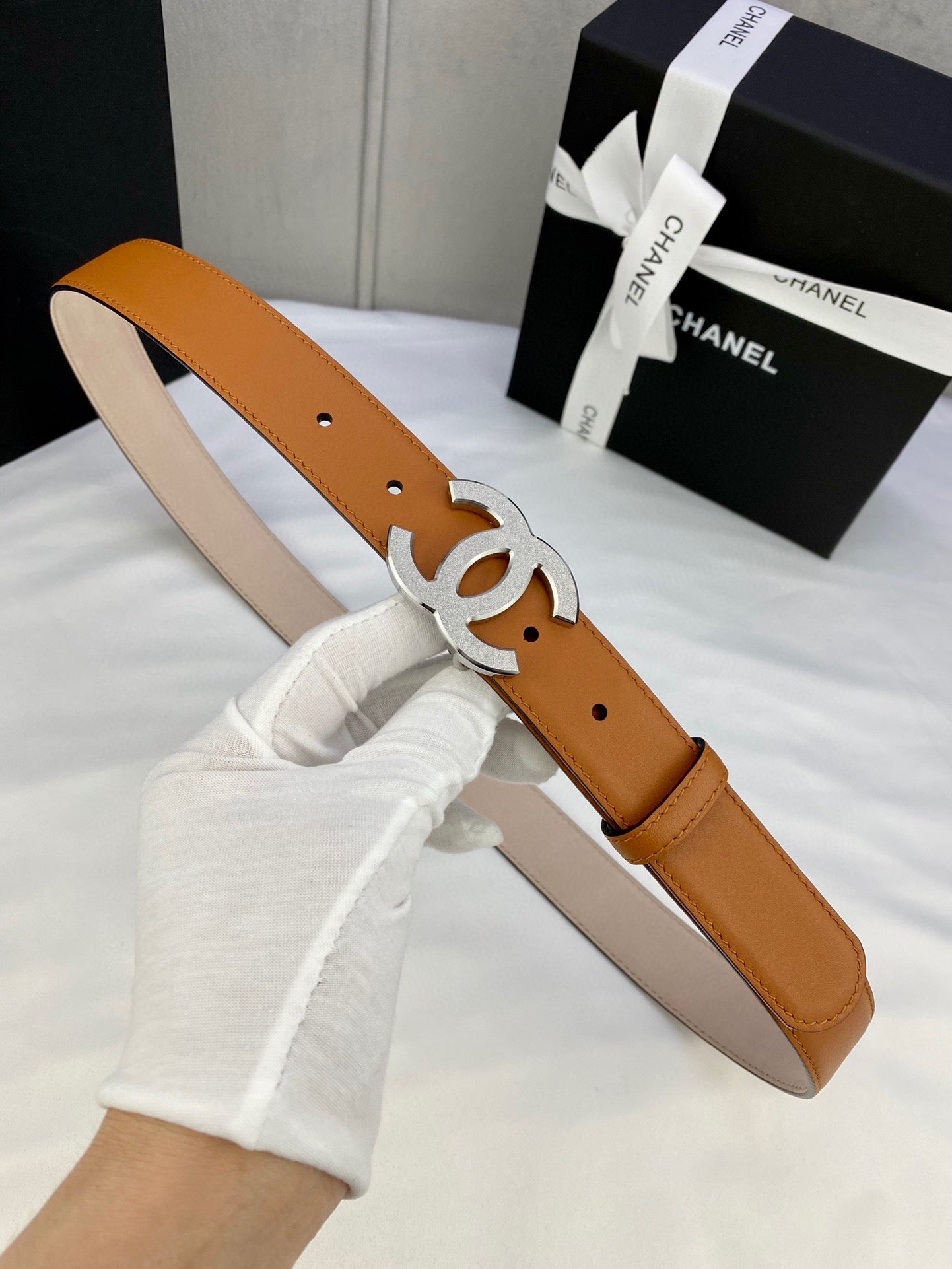 DOUBLE C BELT 30MM IN BROWN CALFSKIN METAL BUCKLE
