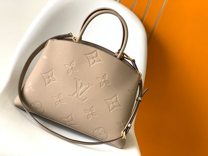 PETIT PALAIS PM LARGE SHOULDER BAG 34 IN BROWN EMBOSSED COWHIDE GOLD-TONE HARDWARE
