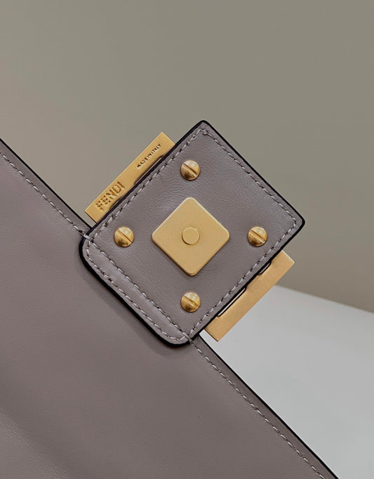 BAGUETTE WITH FF MOTIF 27 IN PINE CONE SOFT LAMBSKIN GOLD HARDWARE