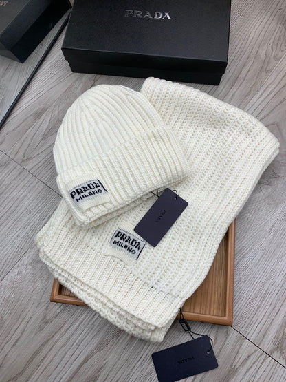 SET SCARF AND HAT IN WHITE WOOL AND RABBIT FUR 388991