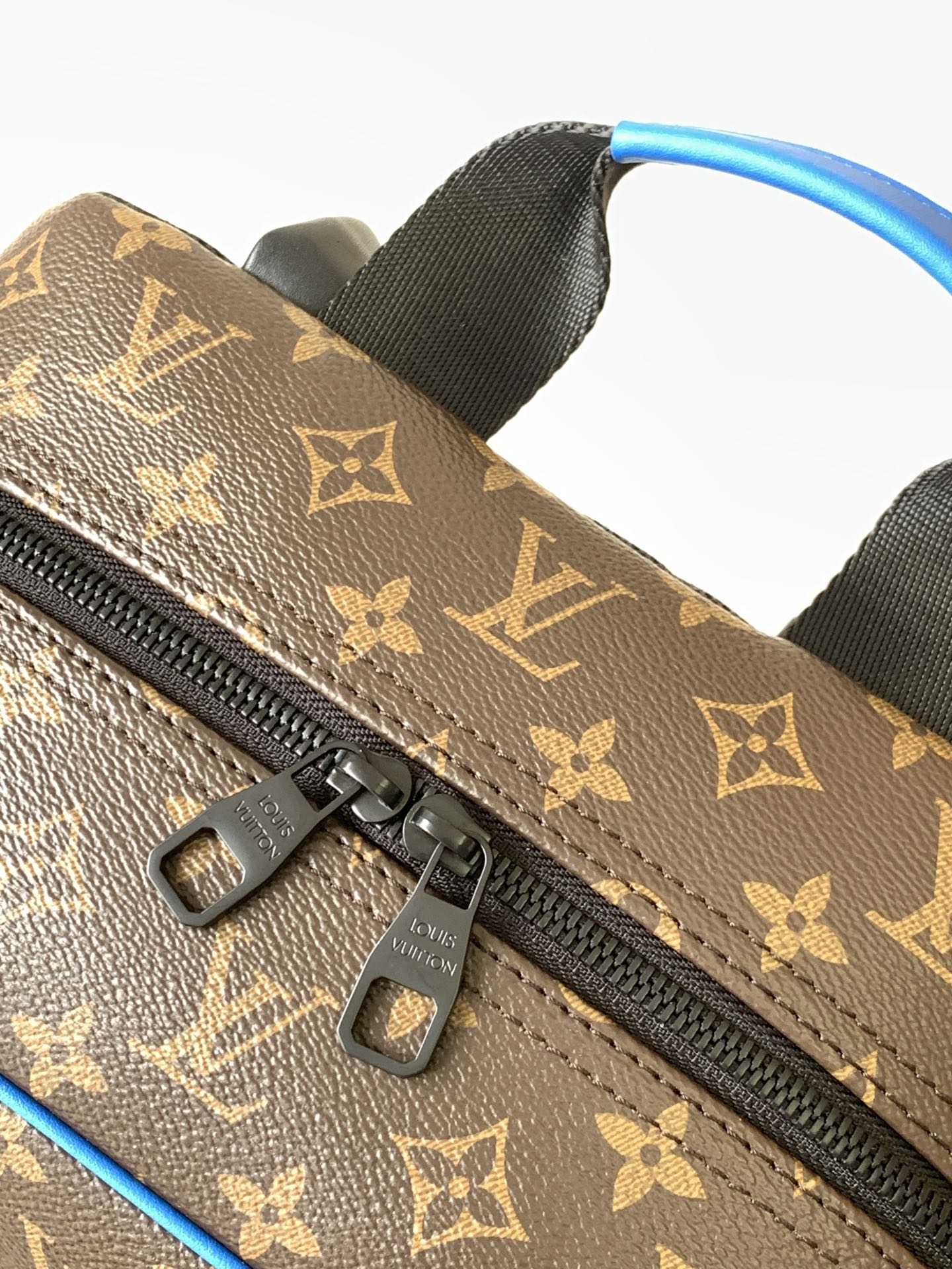 DEAN BACKPACK 42 IN BLUE AND BROWN MONOGRAM CANVAS