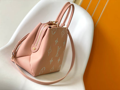 PETIT PALAIS PM LARGE SHOULDER BAG 34 IN PINK EMBOSSED COWHIDE GOLD-TONE HARDWARE
