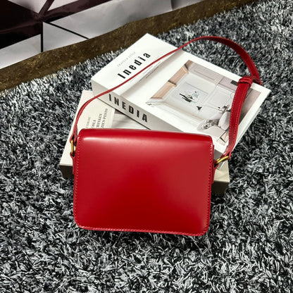 TRIOMPHE TEEN 18 CHERRY RED COWHIDE LEATHER