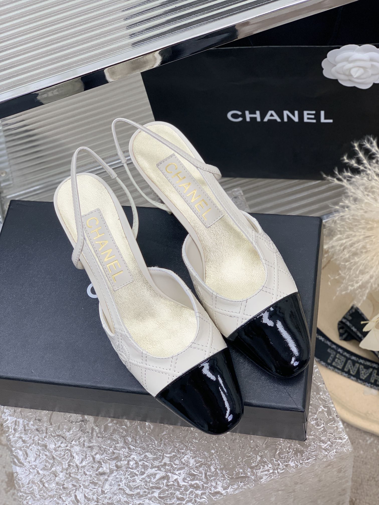 HIGH SLINGBACKS 65 WHITE MIX BLACK CALFSKIN