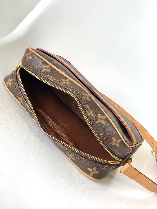 TROCADERO MINI MESSENGER BAG 23 IN BEIGE AND BROWN MONOGRAM COATED CANVAS