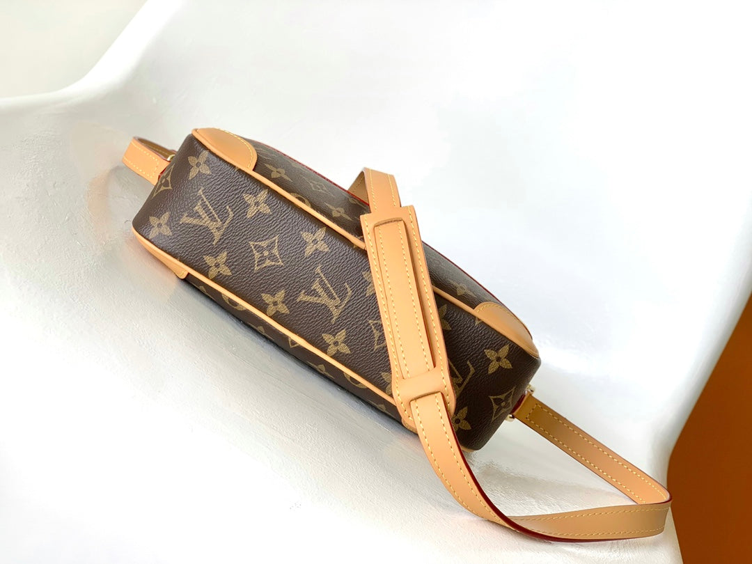 TROCADERO MINI MESSENGER BAG 23 IN BEIGE AND BROWN MONOGRAM COATED CANVAS