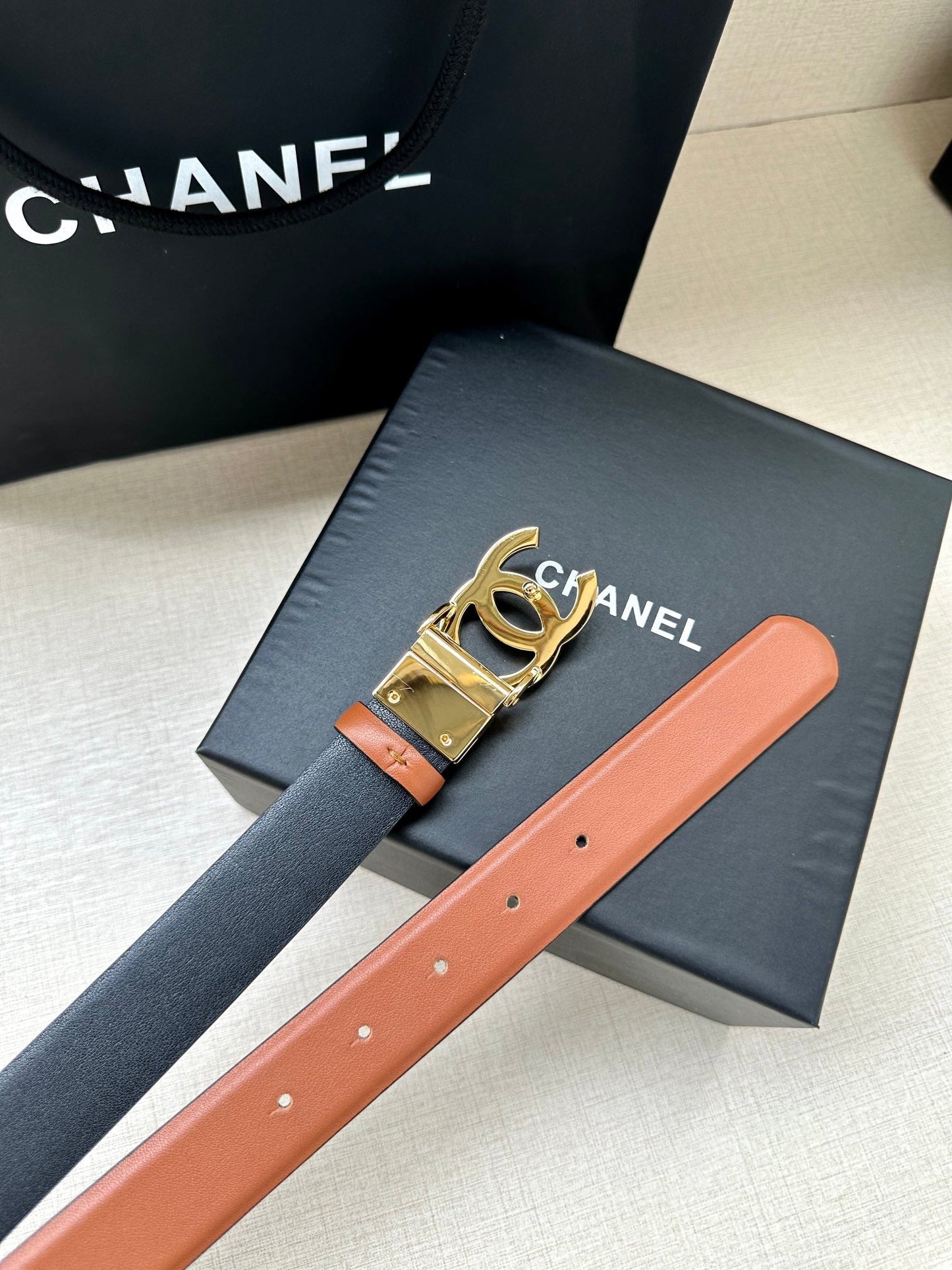 CC 30MM BELT IN BRONZE BROWN AND BLACK CALFSKIN WITH GOLD HARDWARE