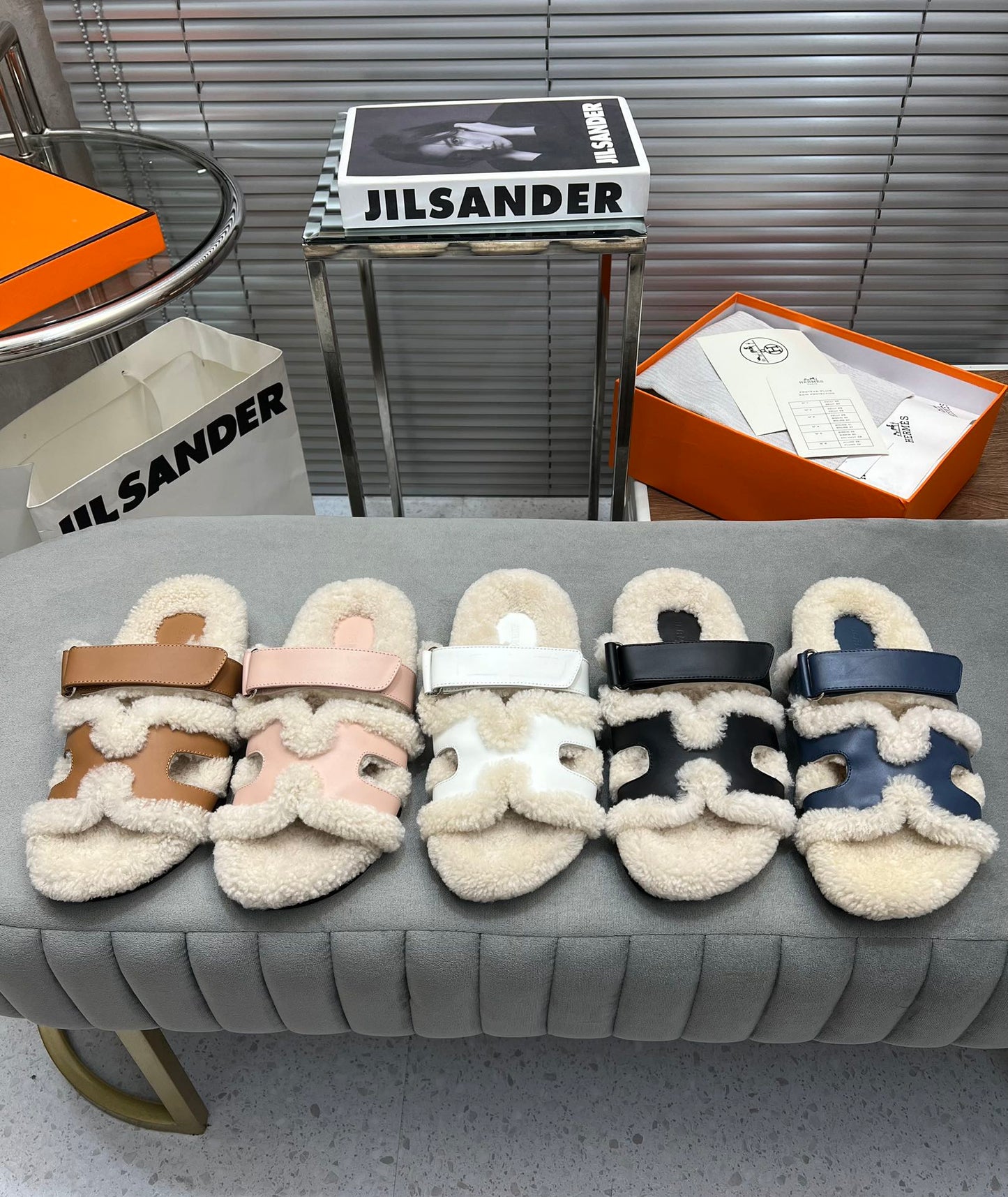 CHYPRE SLIPPERS IN BEIGE LAMB WOOL AND CLASSIC BLUE CALFSKIN