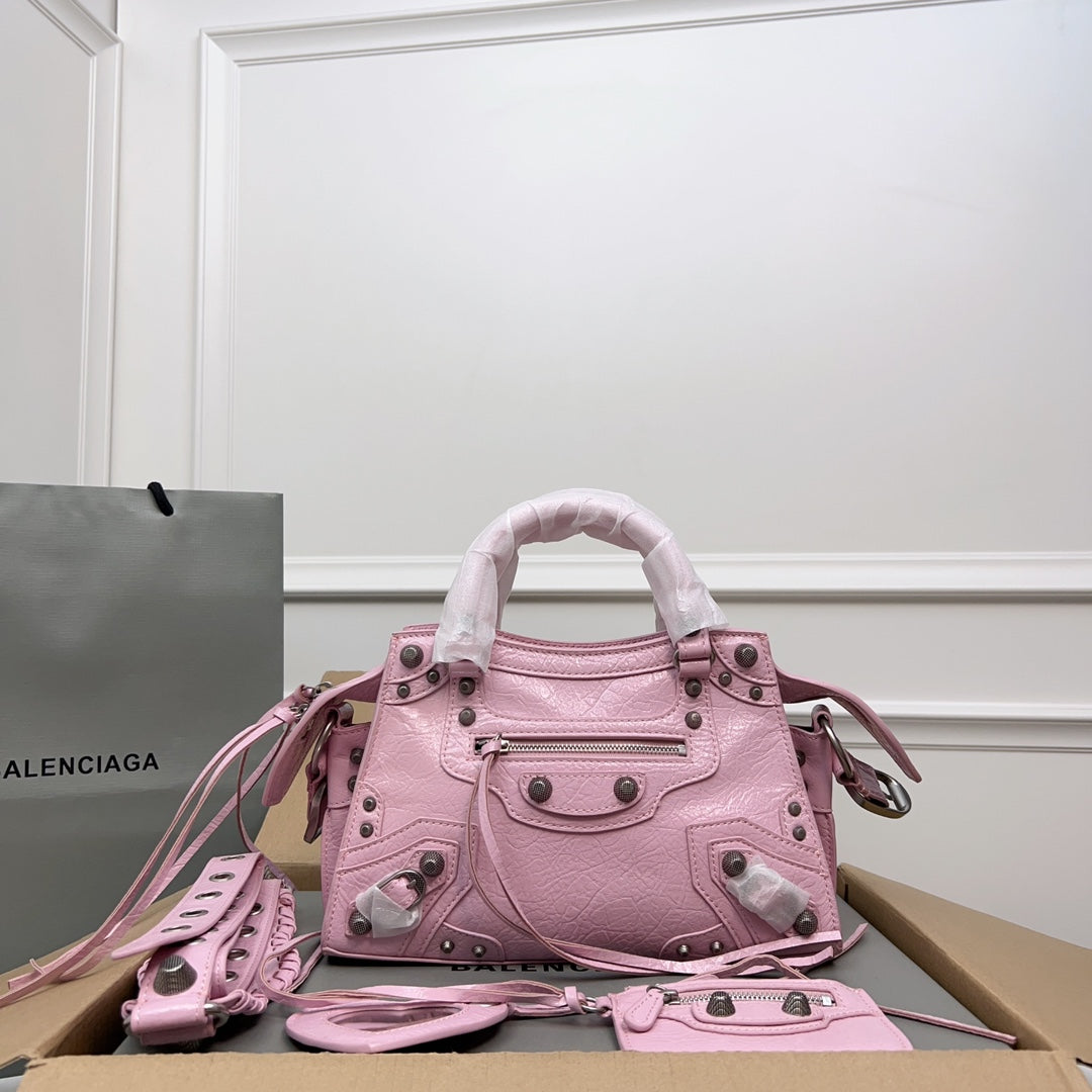 NEO CAGOLE 26 IN PINK LAMBSKIN