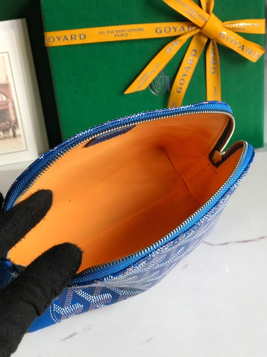 VENDÔME COSMETIC POUCH 17 IN SAPPHIRE BLUE GOYARDINE CANVAS AND CALFSKIN TRIM