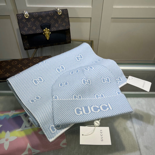 SET SCARF AND HAT IN LIGHT BLUE MIX WHITE WOOL AND CASHMERE 946331