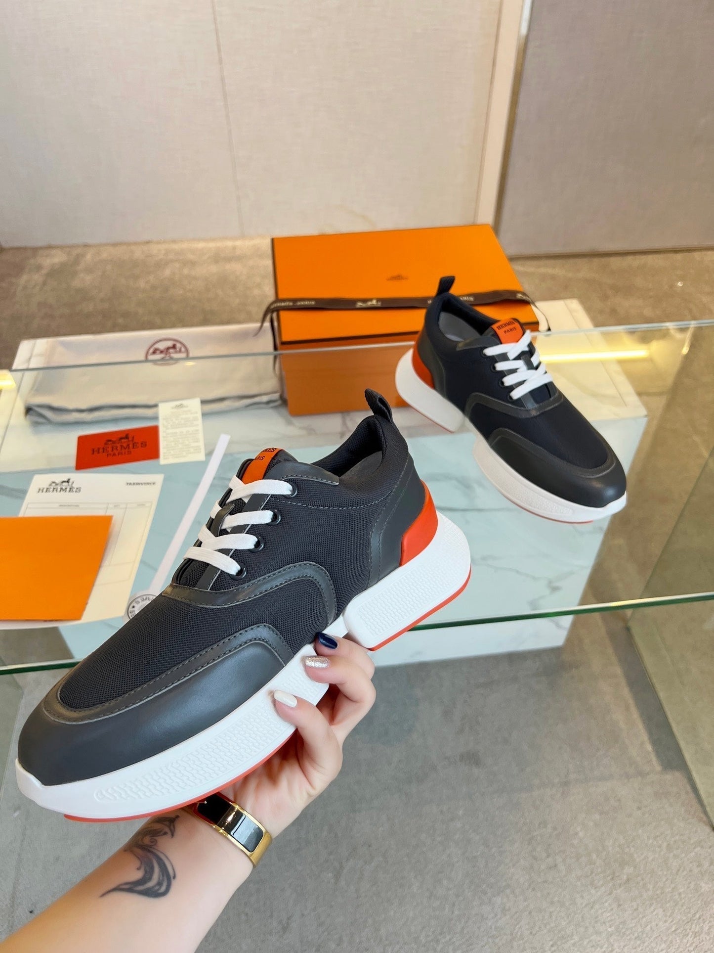 GIGA SNEAKER BLACK CALFSKIN BLACK SOLE