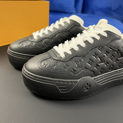 LV GROOVY SNEAKER BLACK
