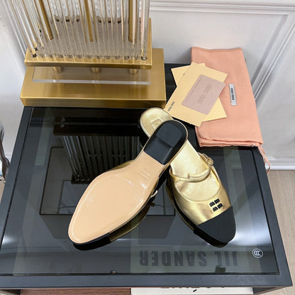 Cap Toe Mules Metallic Gold Color Sheepskin