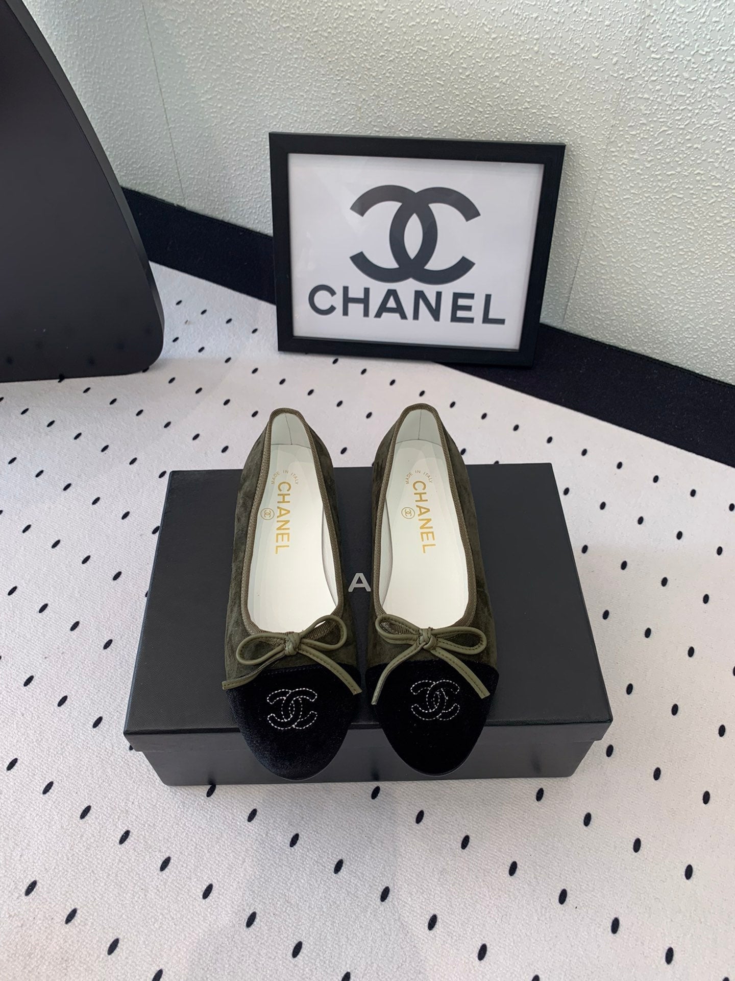 BALLET FLAT OLIVE GREEN MIX BLACK VELVET