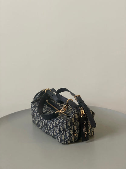 LARGE D-JOURNEY SHOULDER BAG 33 IN BLACK MONOGRAM OBLIQUE JACQUARD