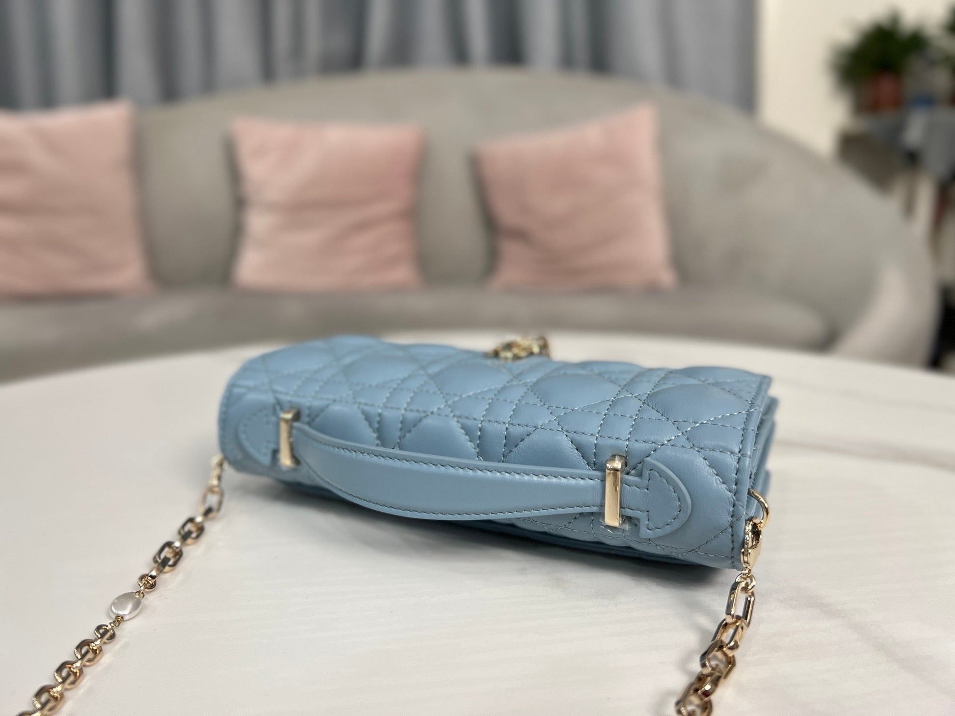 DIO Miss DIO Handbag (21cm)