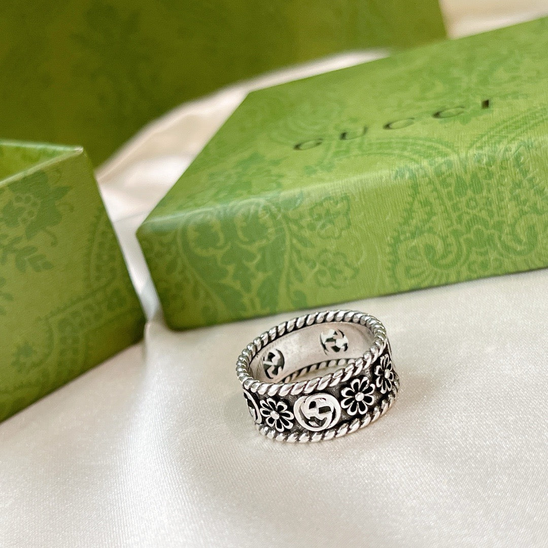 GUC Rings
