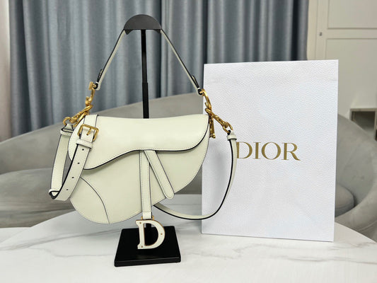 DIO Saddle Bag (25.5cm)