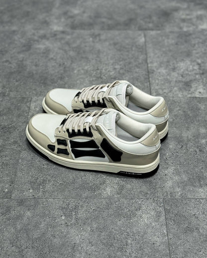 AMR Sneakers