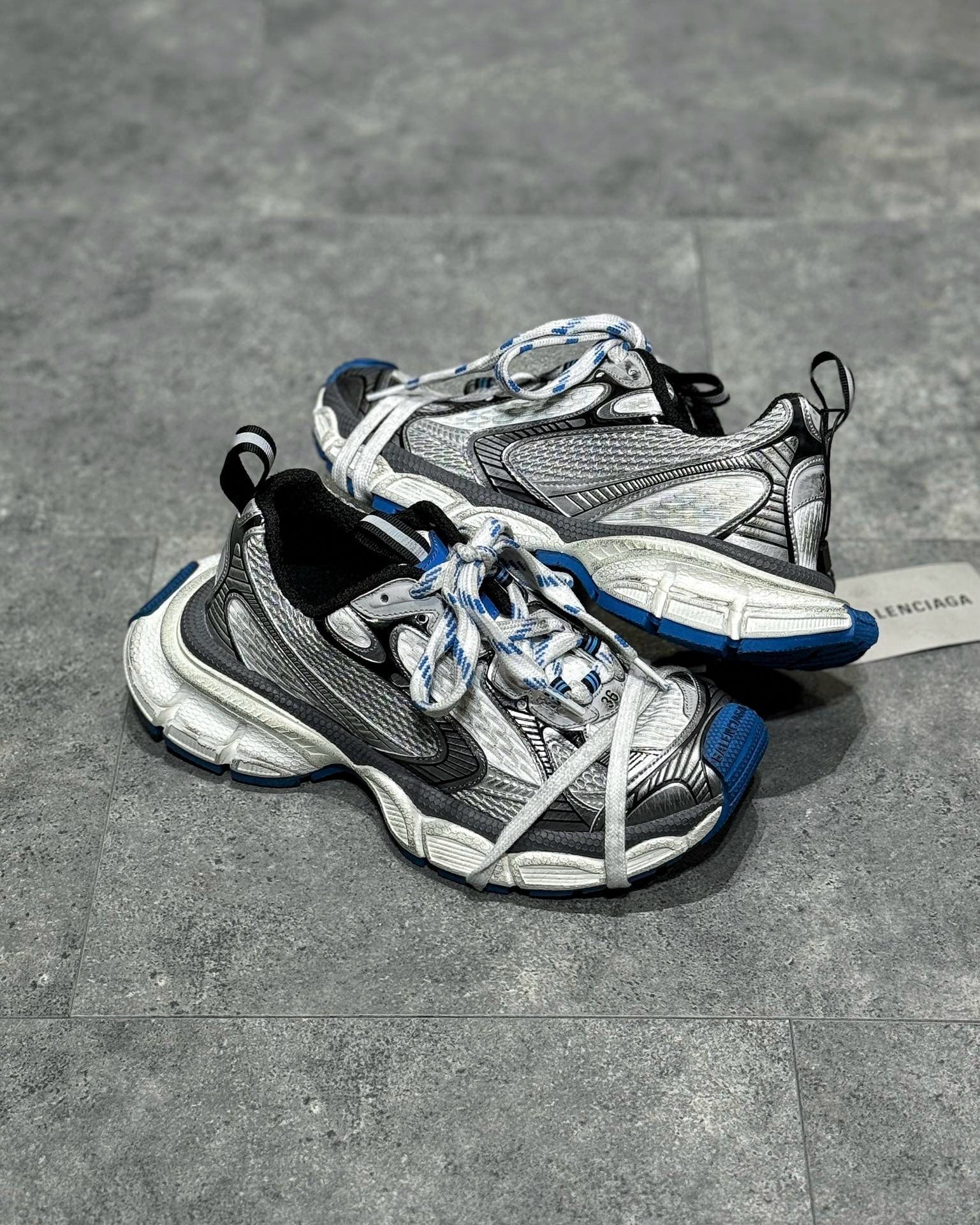 BLCG Sneakers