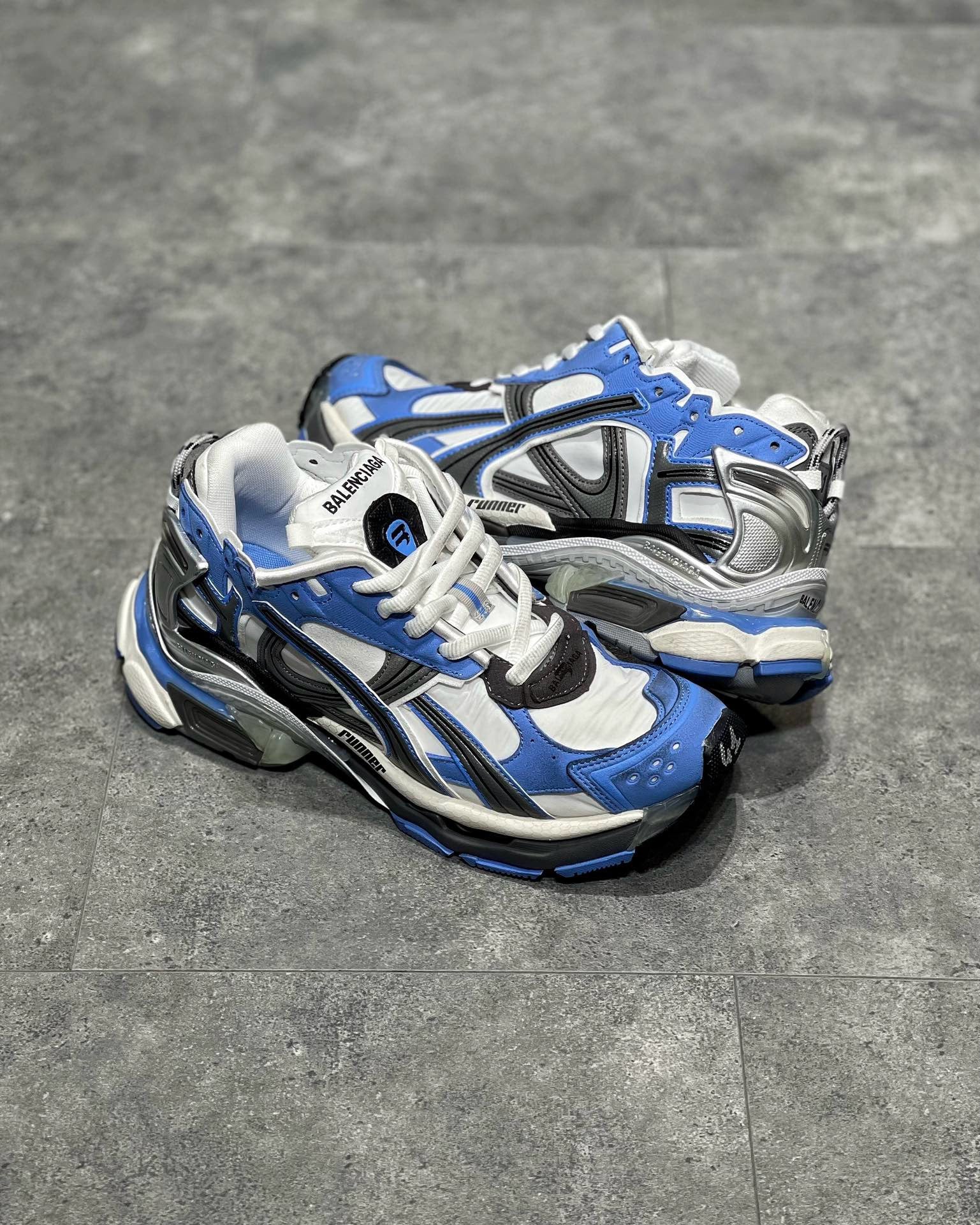BLCG Sneakers