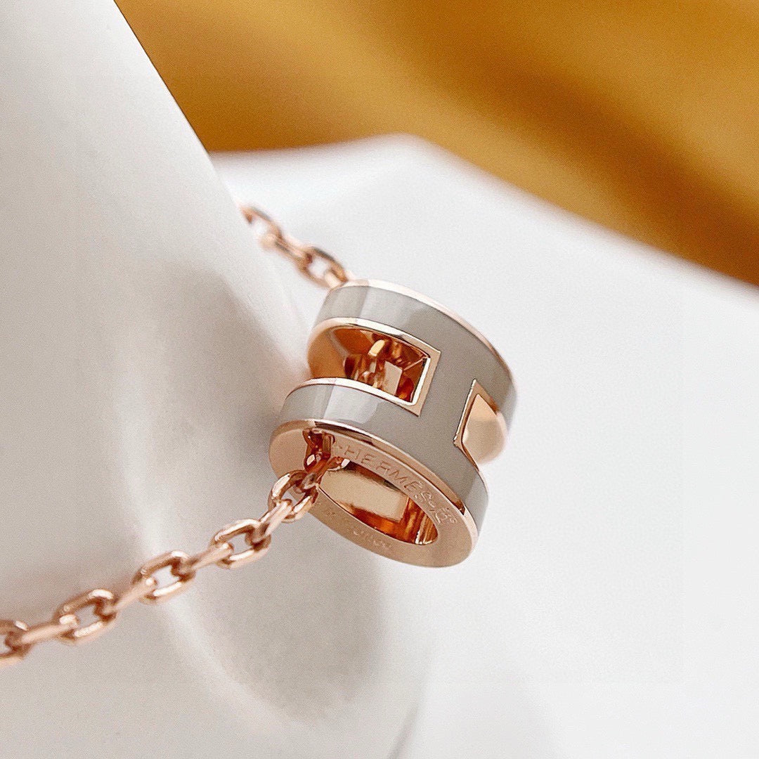 HERM Necklace