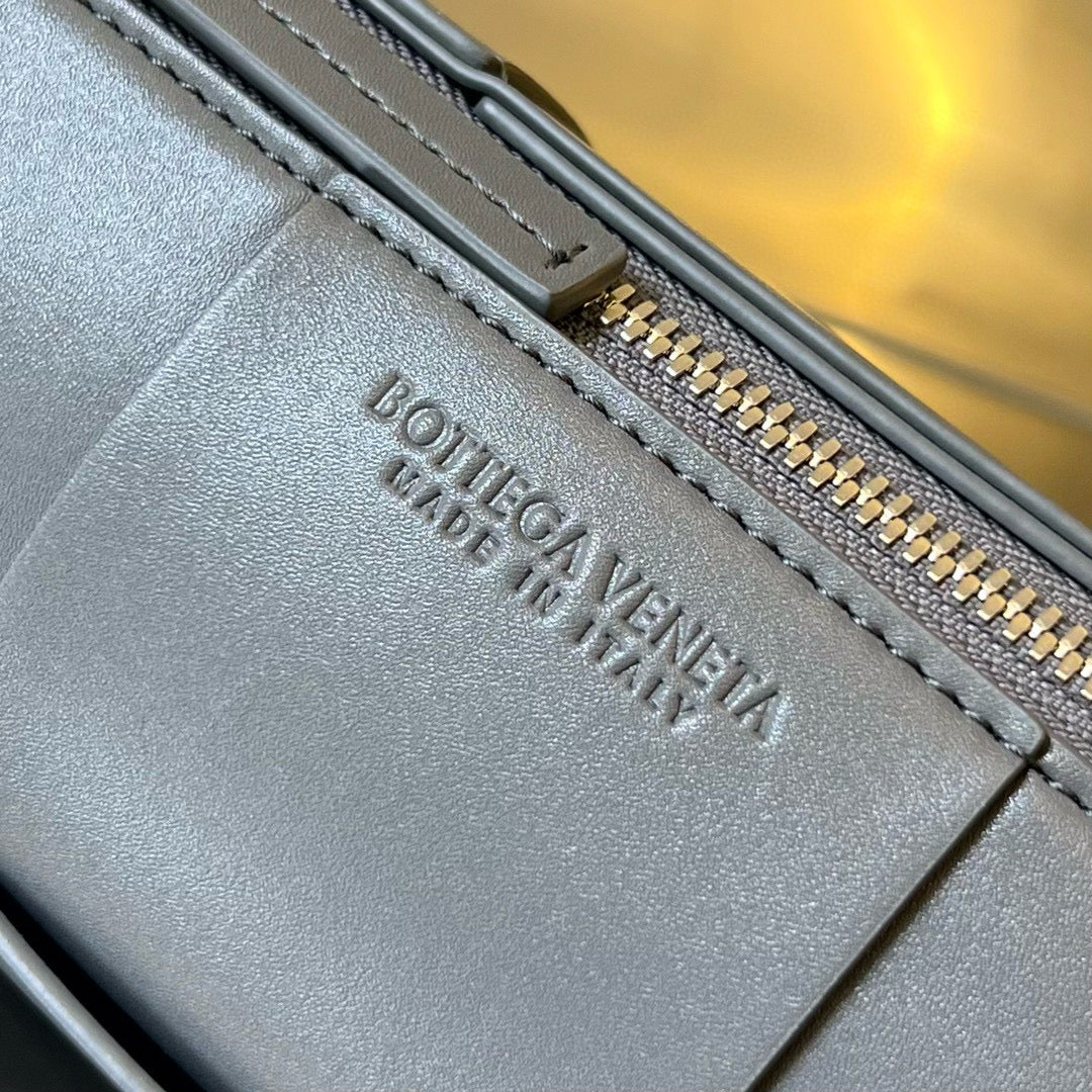 BV BAG 21*9*9