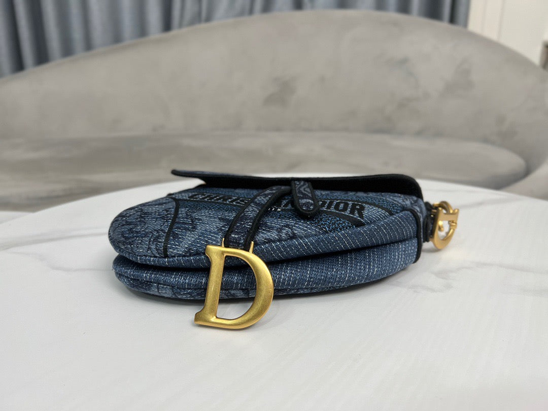 DIO Saddle Bag (25.5cm)