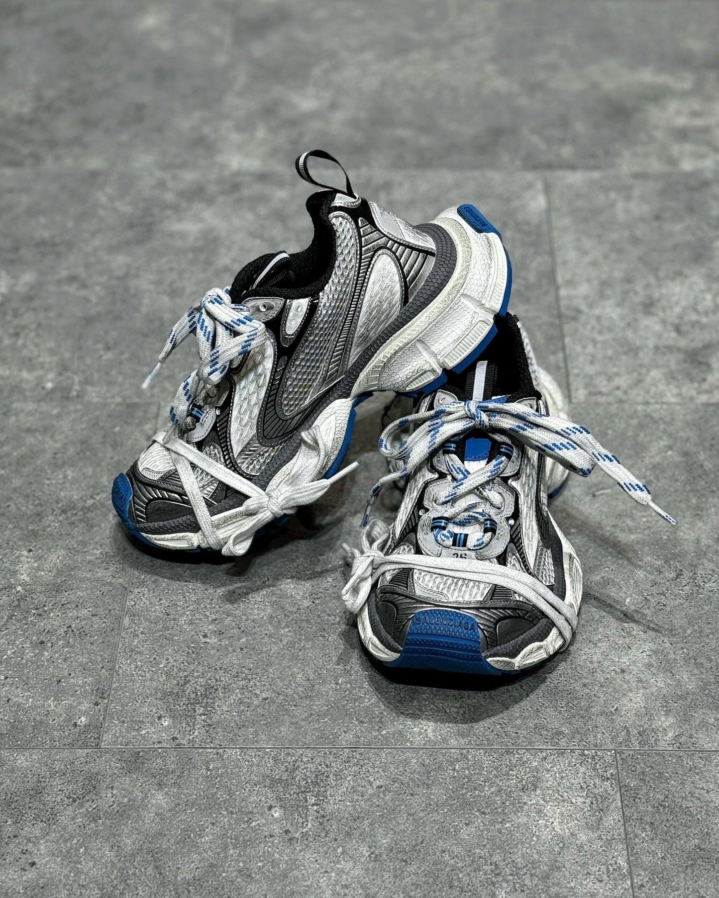 BLCG Sneakers