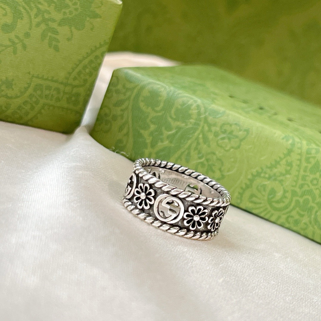 GUC Rings