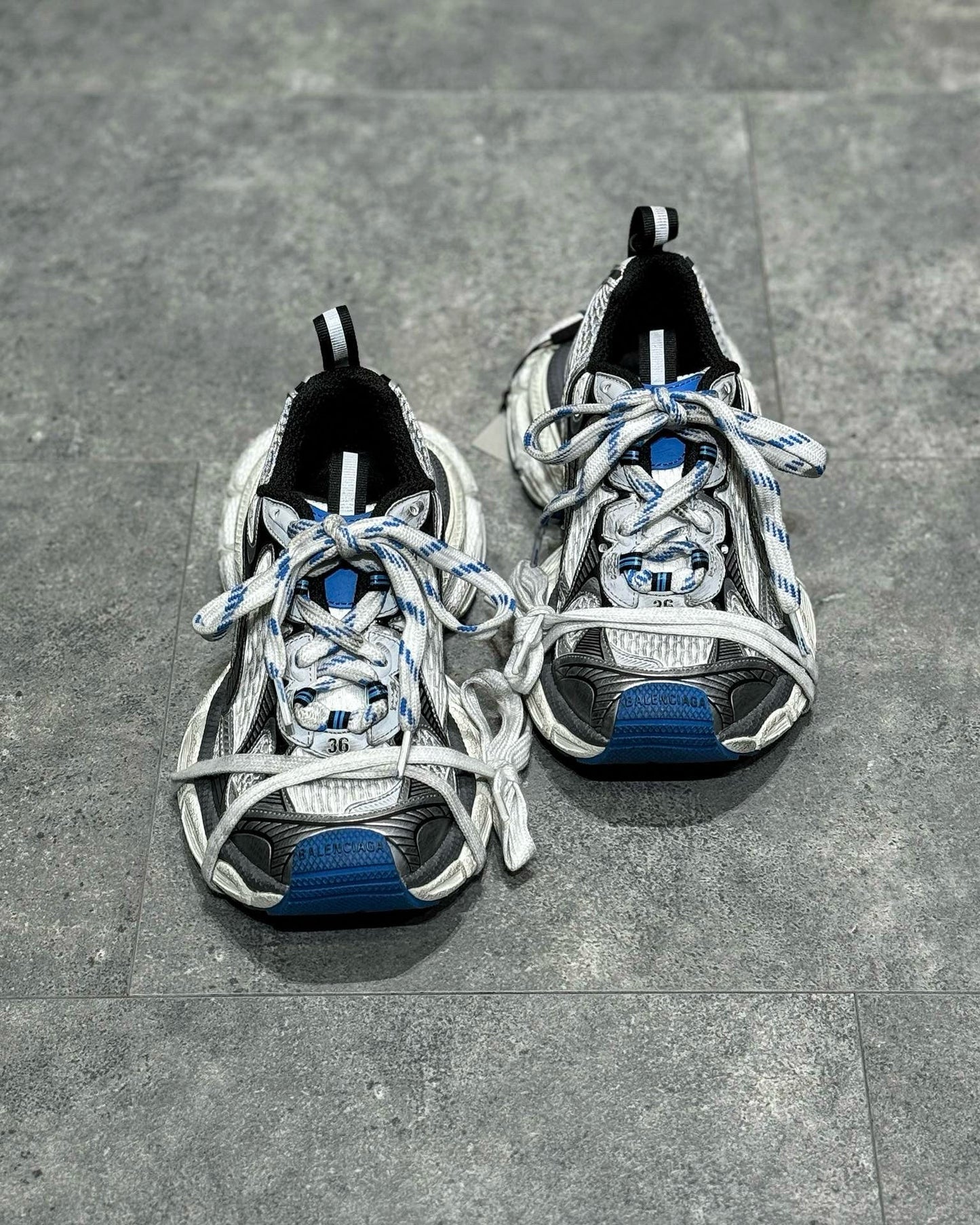 BLCG Sneakers