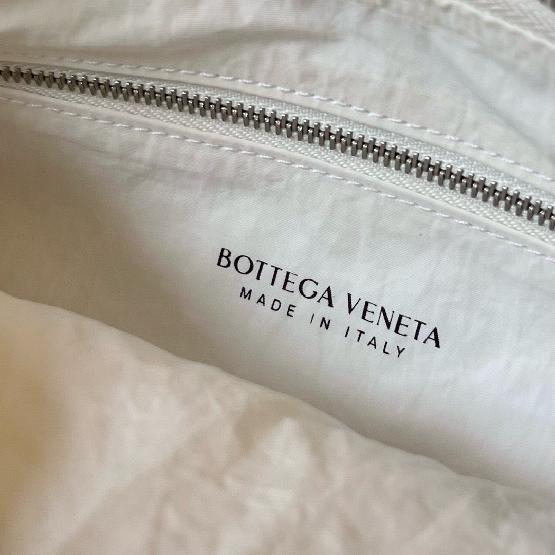 BV BUDDY BAG