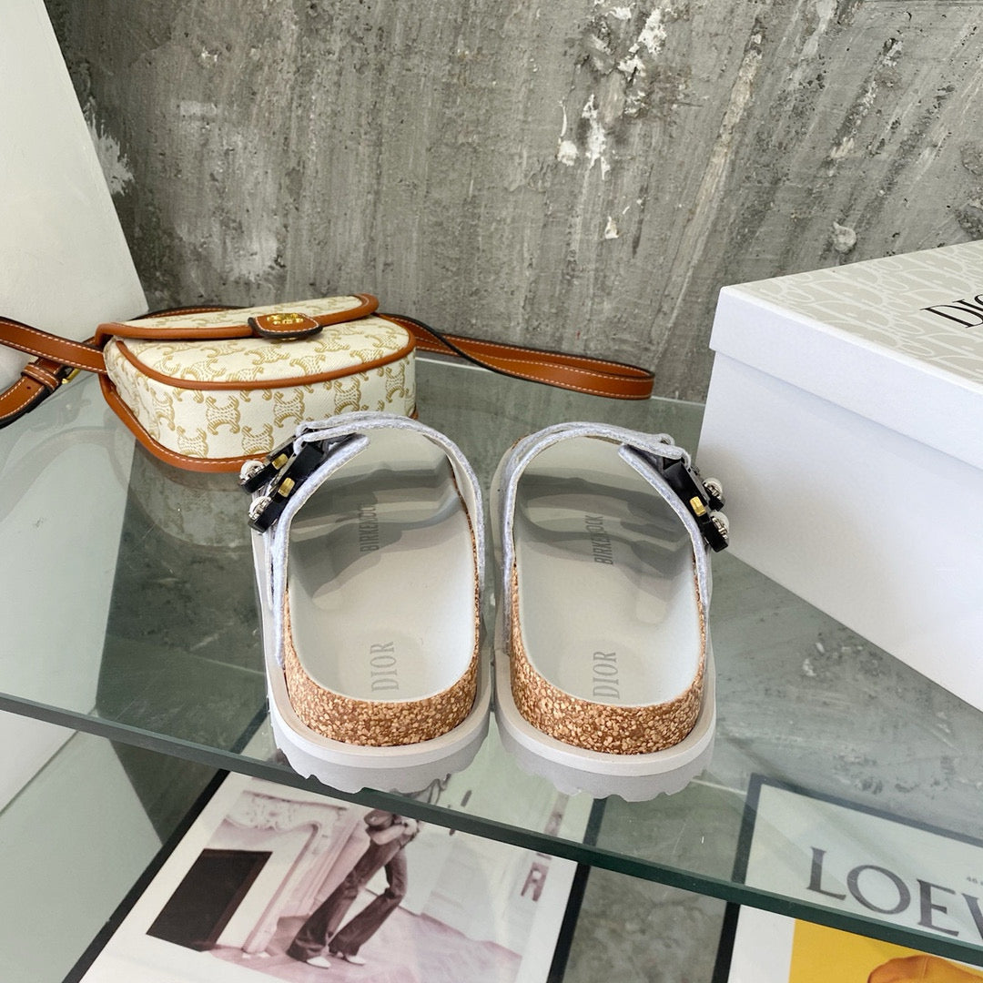 DIO Sandals