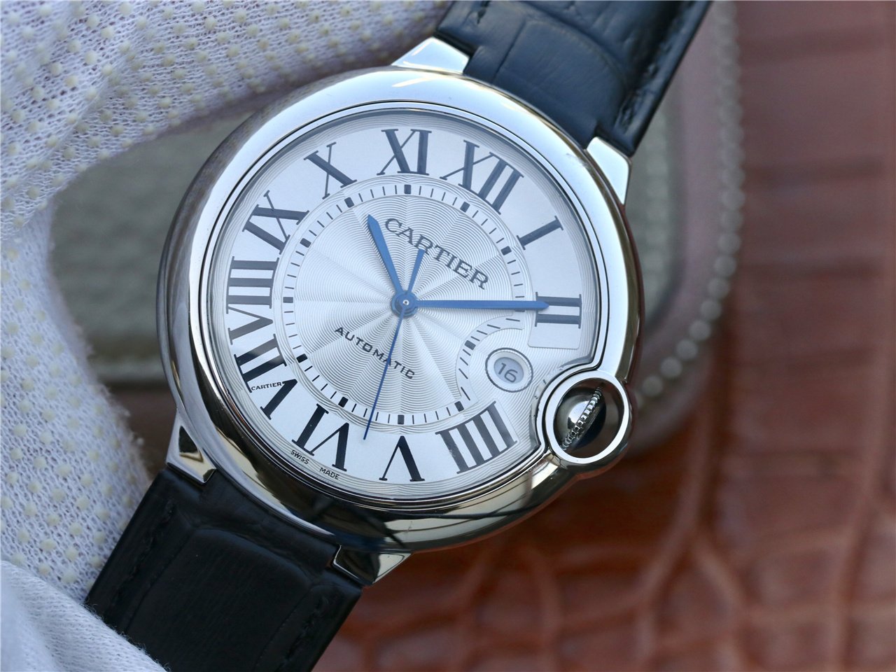 BALLON BLEU DATE 42 SILVER DIAL BLACK BRACELET